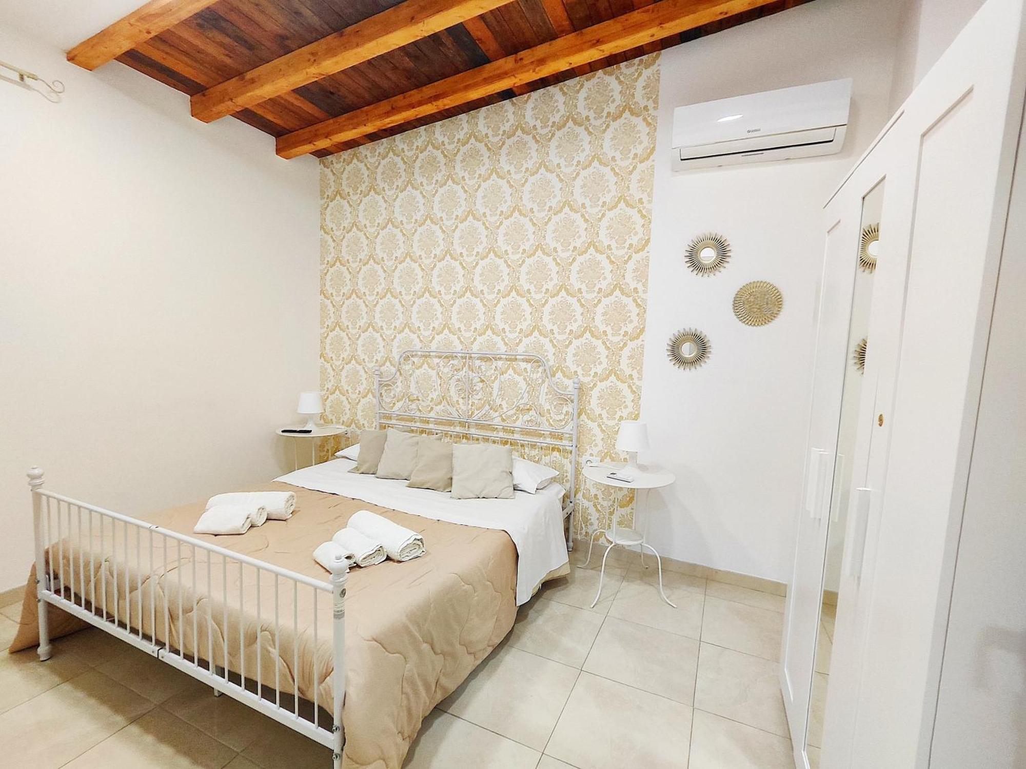 Apartamento Dreams'S House CTA Exterior foto